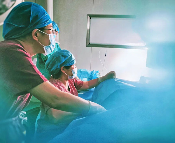 异位妊娠穿刺减灭术